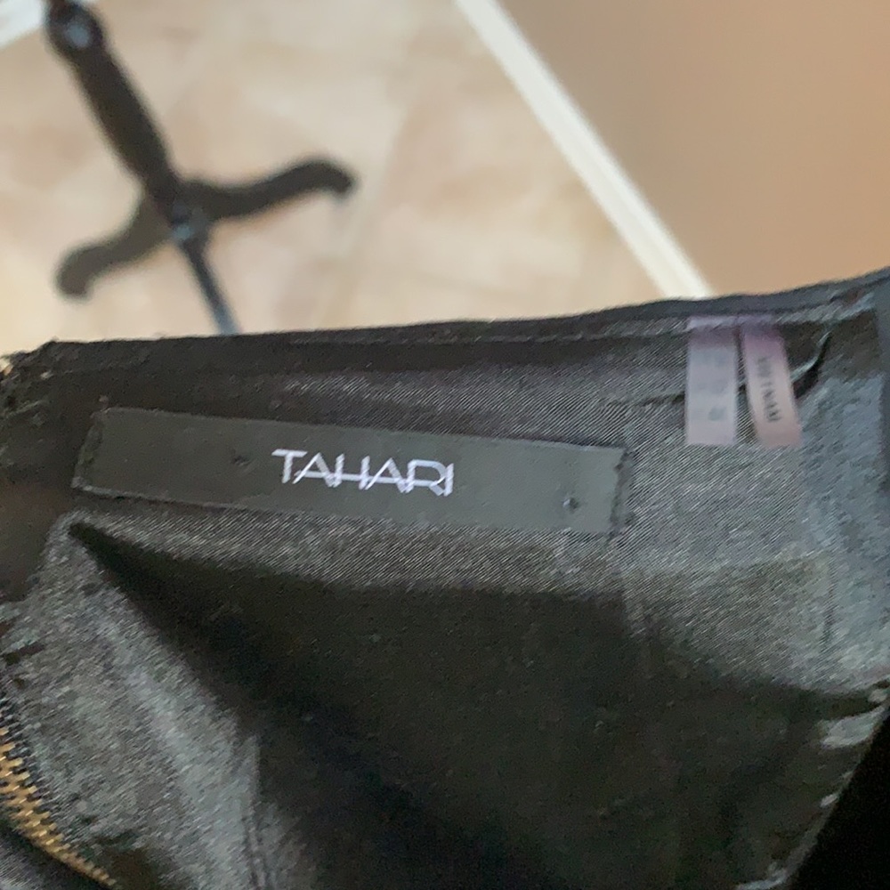 Tahari Mini Skirt - Picture 3 of 3